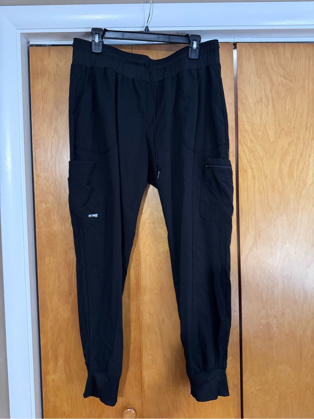 Women’s Grey's Anatomy Black Uniform Scrubs Jogger Pants with Zip Pockets
